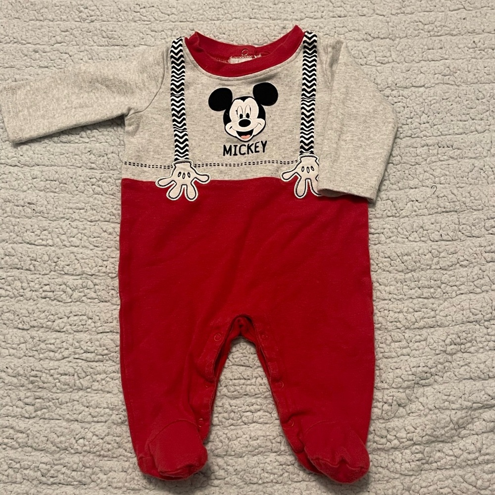 Disney Mickey Mouse Red and Gray Kids Footie (0-3 months )